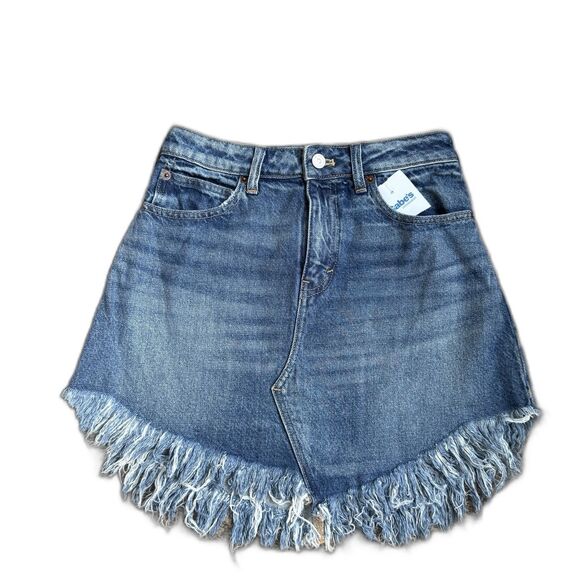 We The Free  Denim Fringe Skirt Raw Hem Distressed High Rise Bailey Skirt Sz 24 - Picture 1 of 4